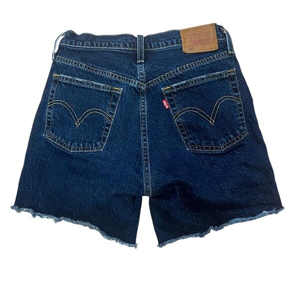 LEVI'S PREMIUM 501 Cutoff Dark Denim Mid Thigh Shorts Size 27 - Picture 2 of 7